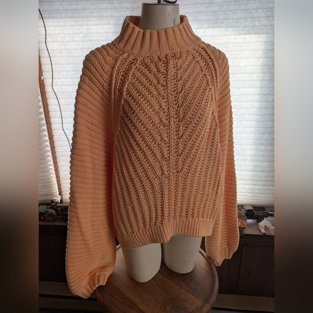 Gorgeous Free People 100% Cotton Balloon Sleeve High neck Pullover Sz Lg